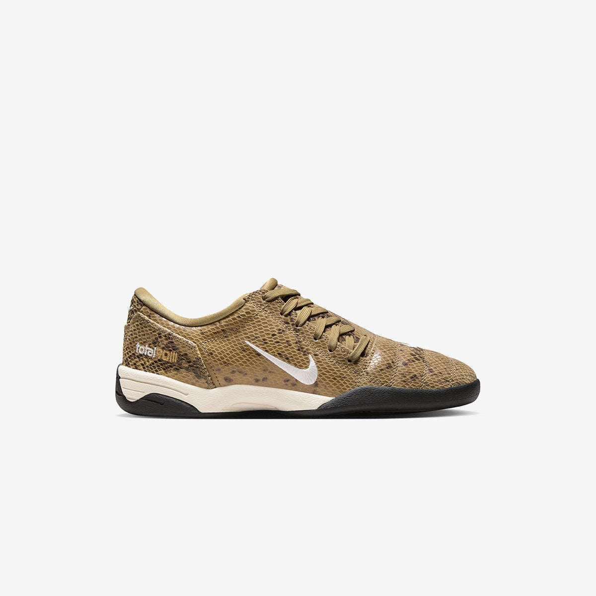 Women's Nike Total 90 SE 'Ivory'